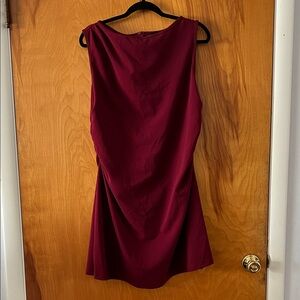 Elegant Burgundy Sleeveless Plus Size Dress